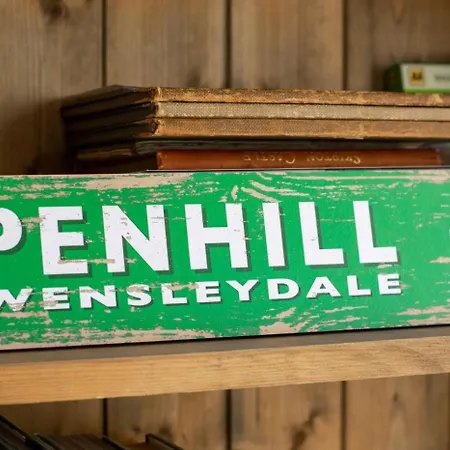 Ballowfield Barn * Carperby